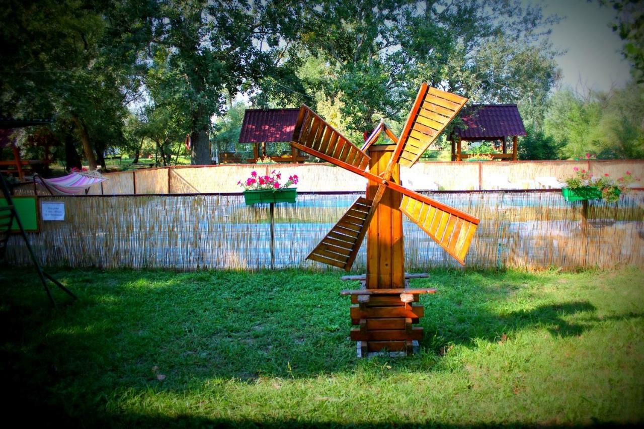 Holiday Park Dunay Kyslytsya Dış mekan fotoğraf